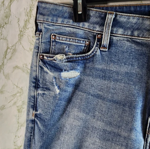 EXPRESS Athletic Skinny Jeans - Picture 3 of 16